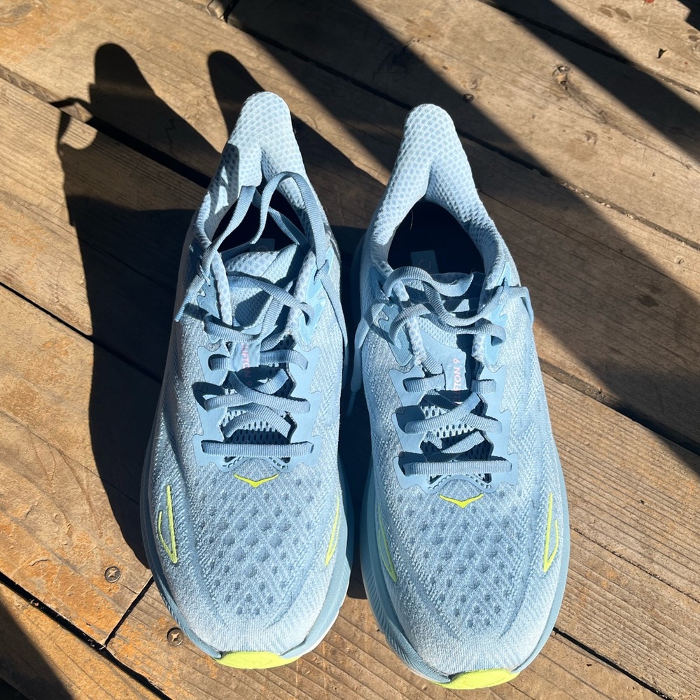Hoka Clifton 9 - Like New - Size 10B